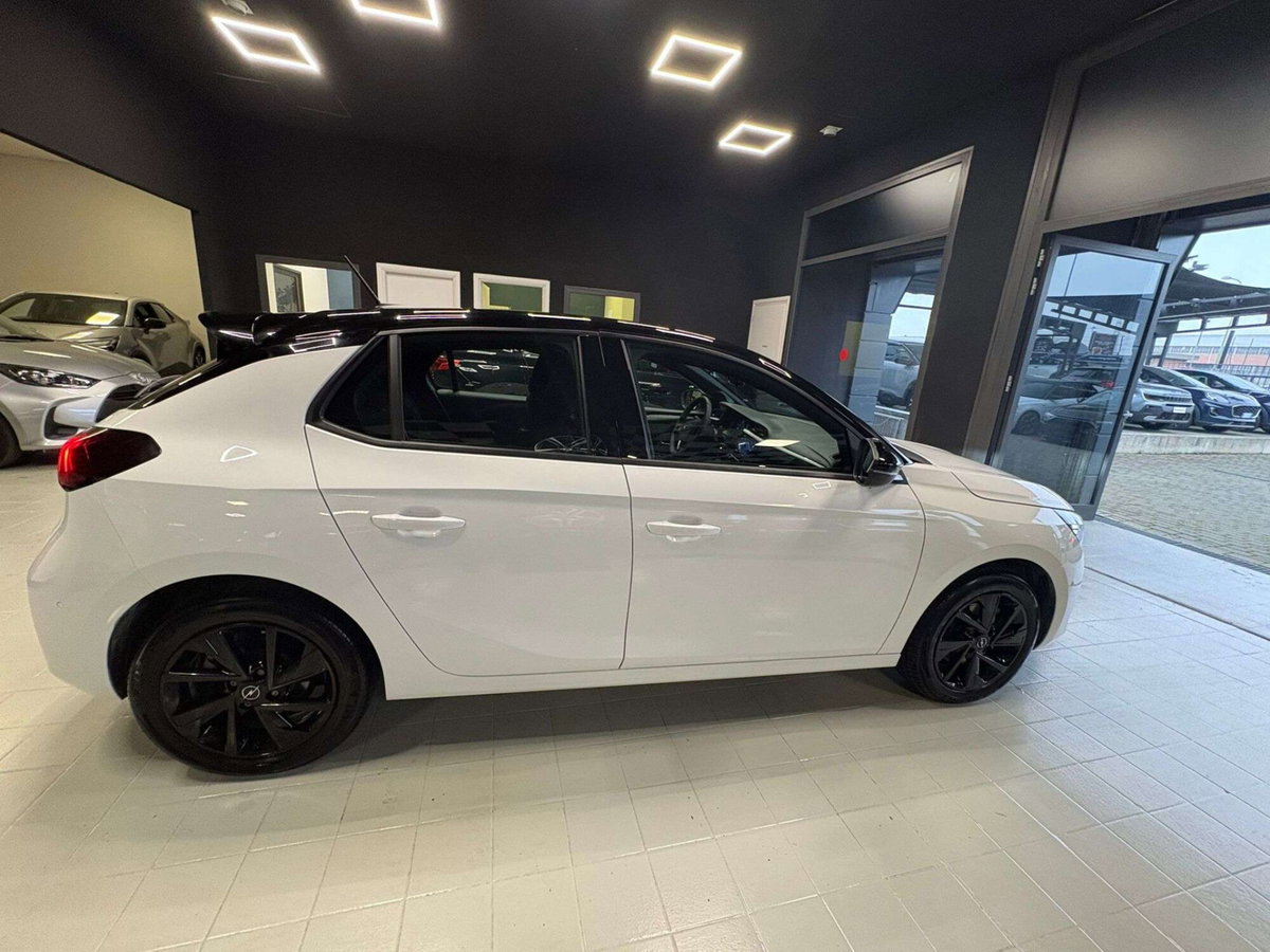 Opel Corsa 1.2 100 CV GS Line (7)