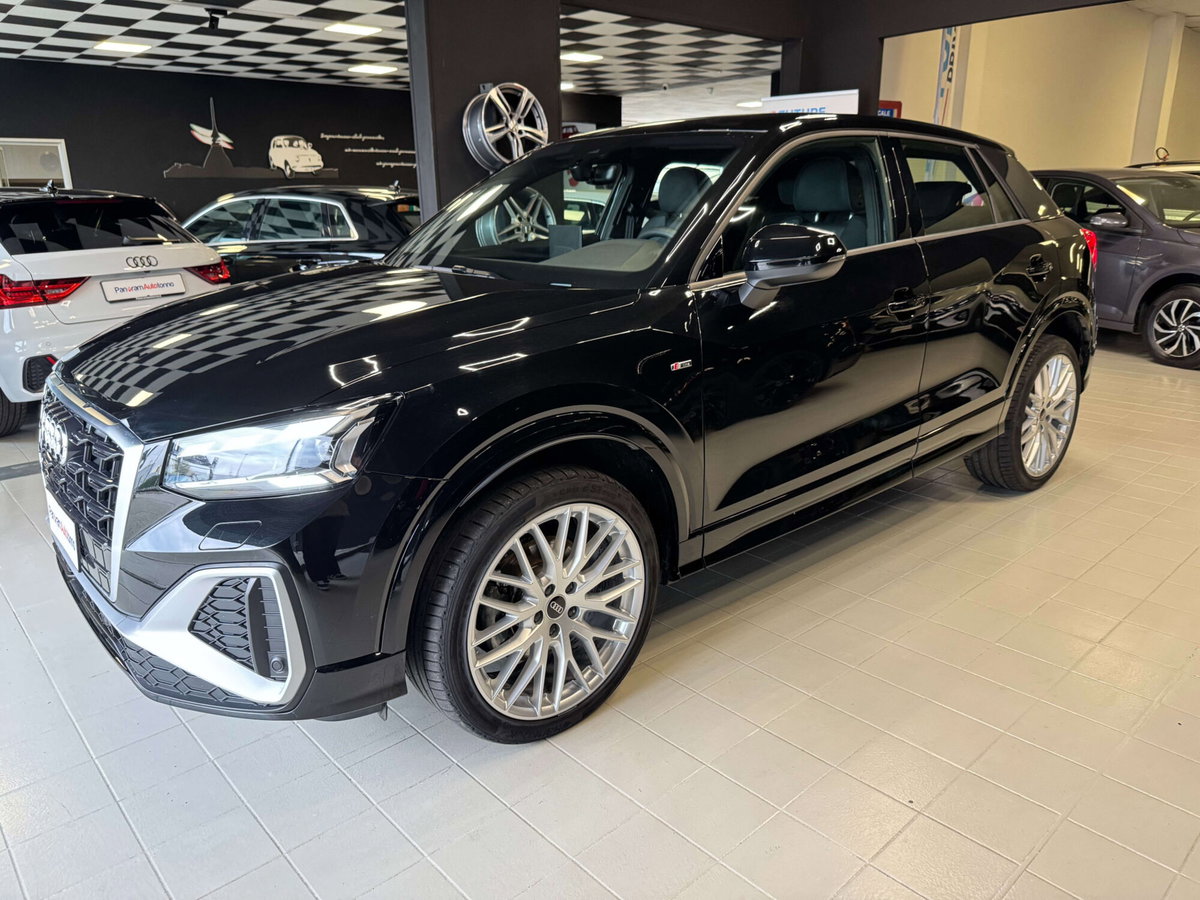 Audi Q2 35 2.0 tdi S line edition s-tronic (3)