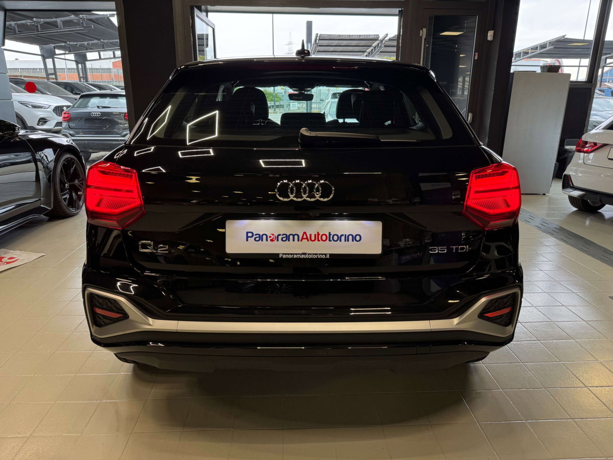 Audi Q2 35 2.0 tdi S line edition s-tronic (5)