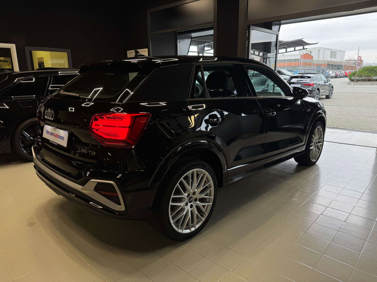 Audi Q2 35 2.0 tdi S line edition s-tronic (6)