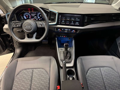 Audi A1 Sportback 30 1.0 tfsi Identity Black 116cv s-tronic (18)