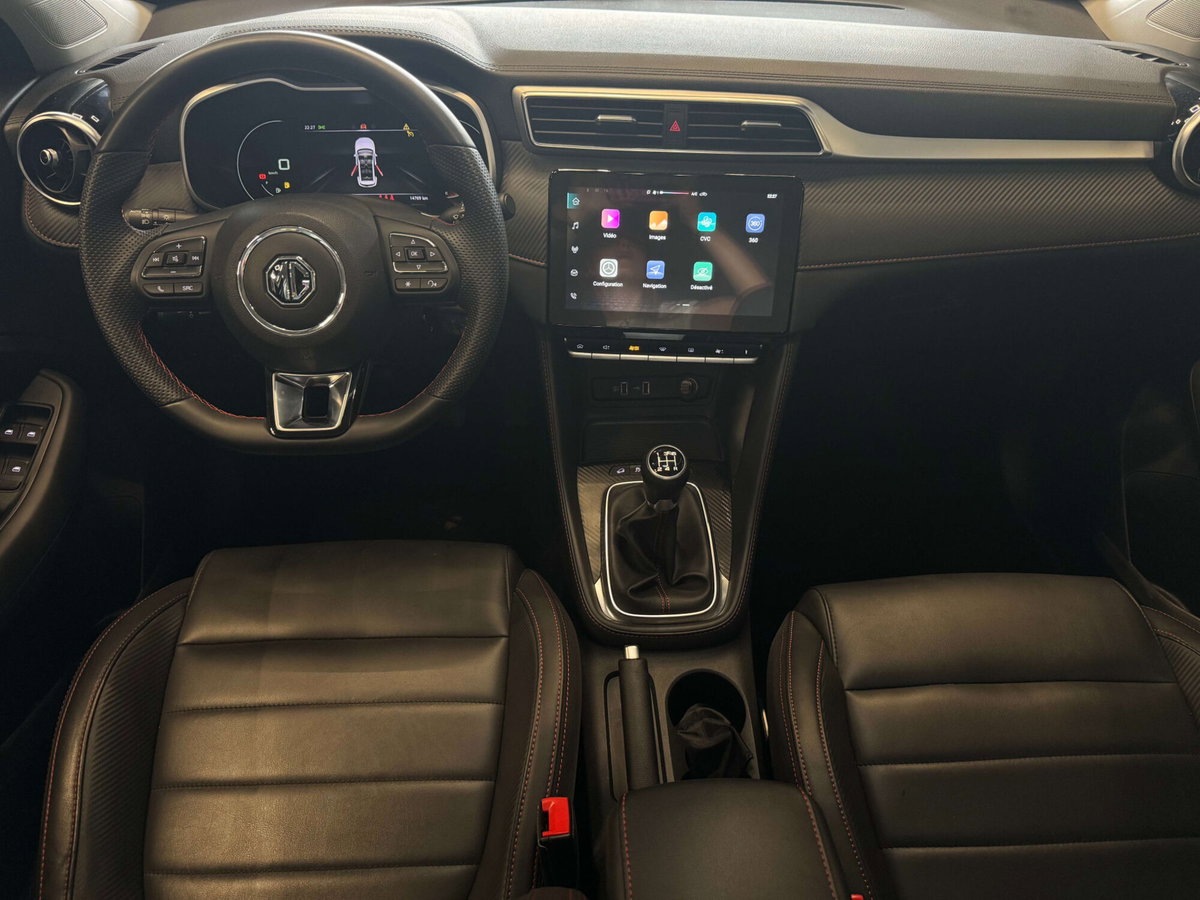 Mg ZS ZS 1.5 Luxury (11)