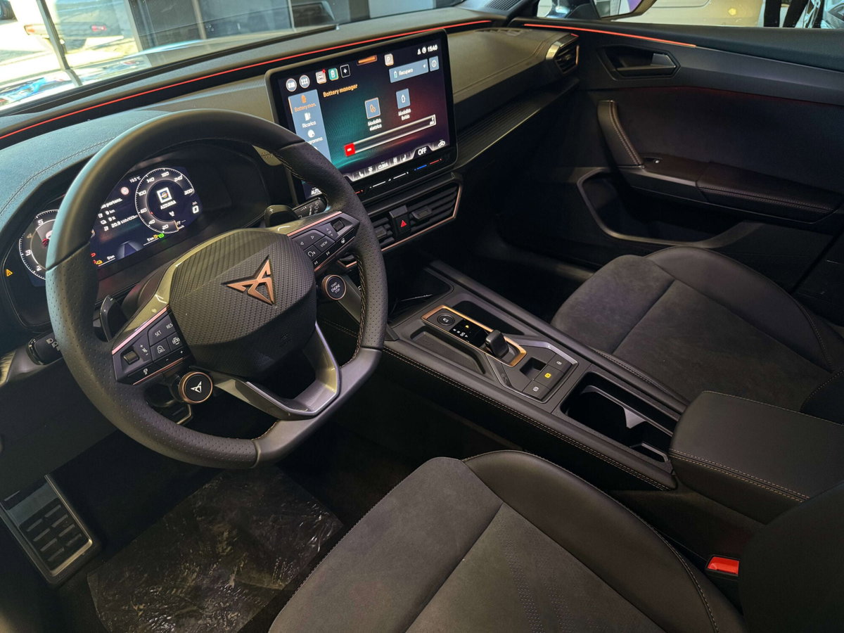 Cupra Leon Leon 1.4 e-HYBRID 204 CV DSG (12)