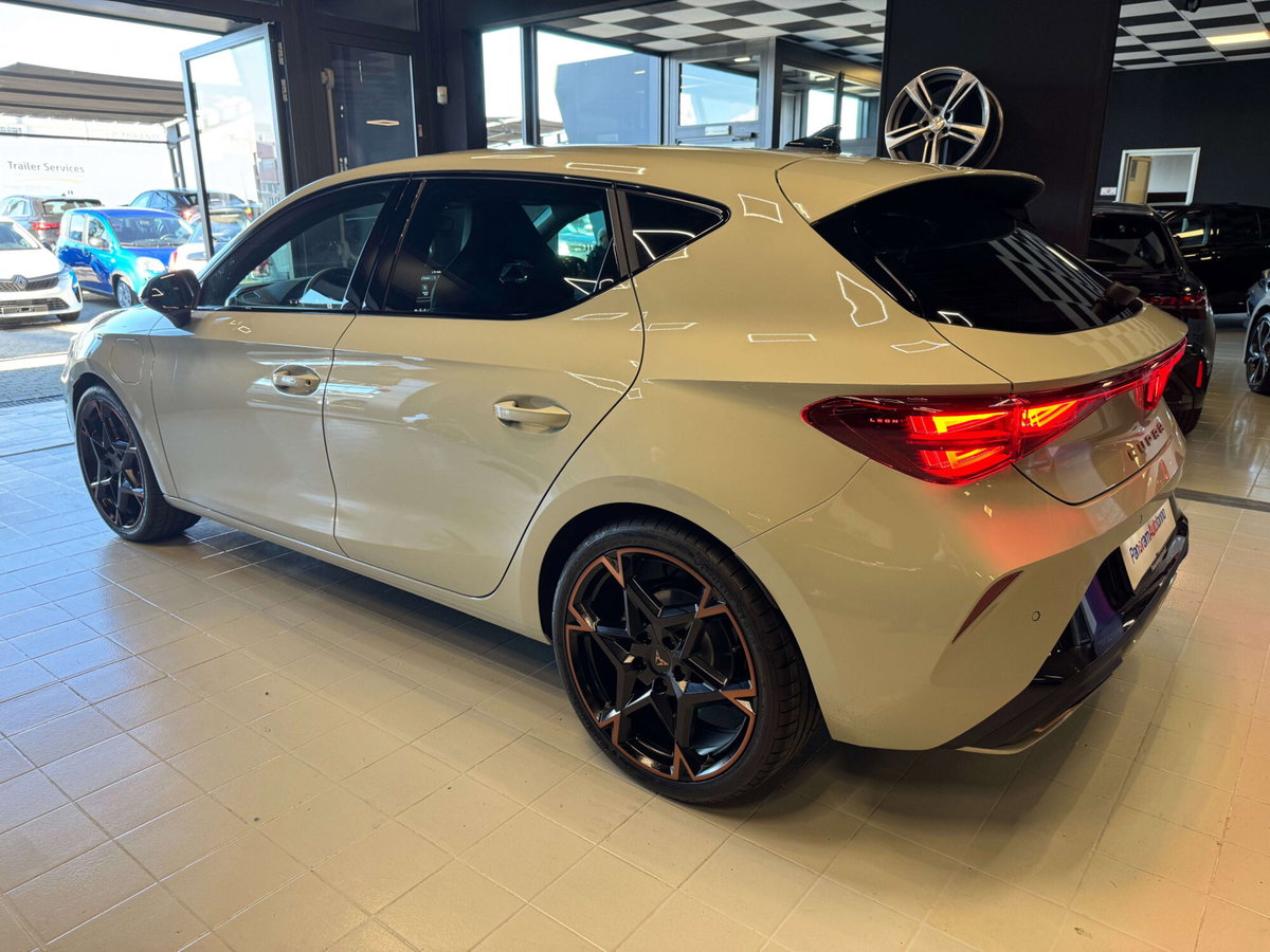 Cupra Leon Leon 1.4 e-HYBRID 204 CV DSG (3)