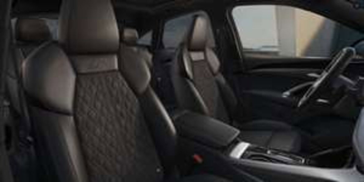Audi Q5 Sportback 2.0 tfsi mhev+ S line edition 204cv s-tronic (7)
