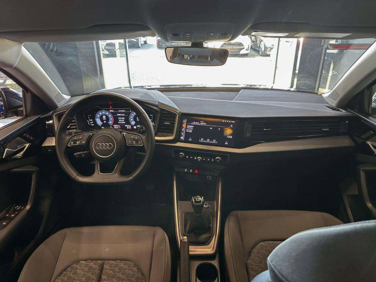 Audi A1 Sportback 30 TFSI S line edition (14)