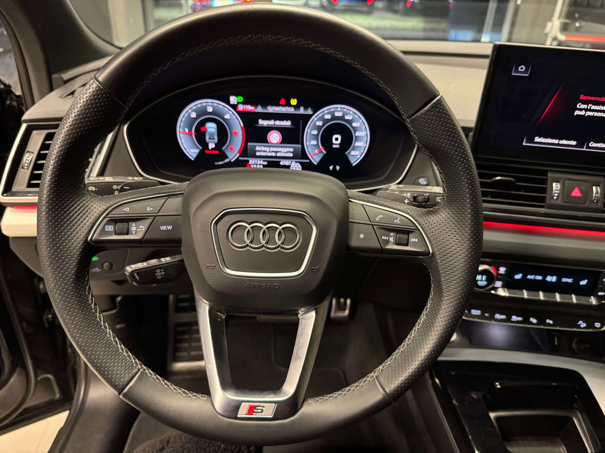 Audi Q5 Sportback 40 2.0 tdi mhev 12V Identity Black quattro s-tronic (13)