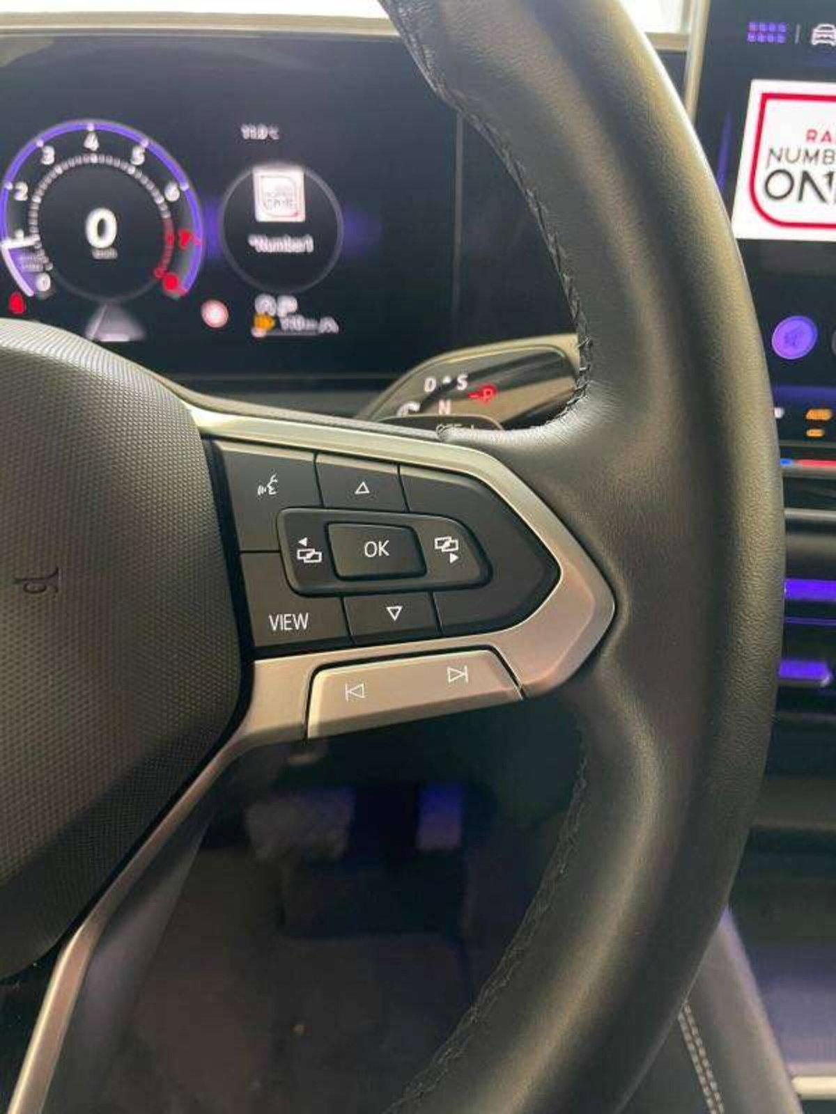 Volkswagen Tiguan 1.5 etsi R-Line 150cv dsg (15)