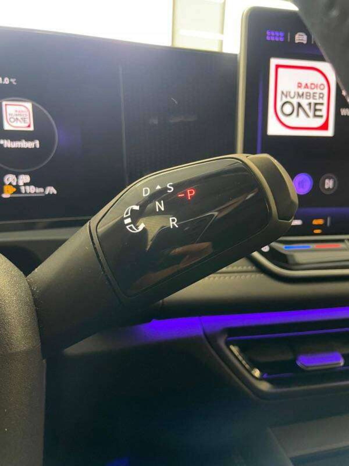 Volkswagen Tiguan 1.5 etsi R-Line 150cv dsg (16)