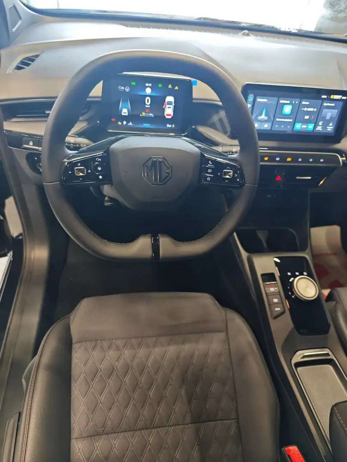 Mg MG3 1.5 hybrid+ Luxury auto (7)