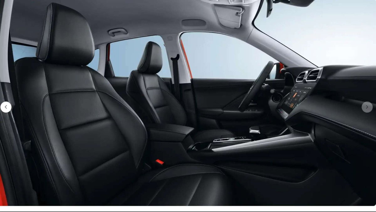 Mg ZS ZS 1.5 Luxury (3)
