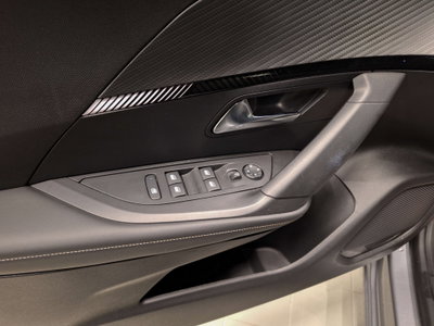 Peugeot 2008 PureTech 100 S&S Allure (10)