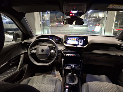 Peugeot 2008 PureTech 100 S&S Allure (14)
