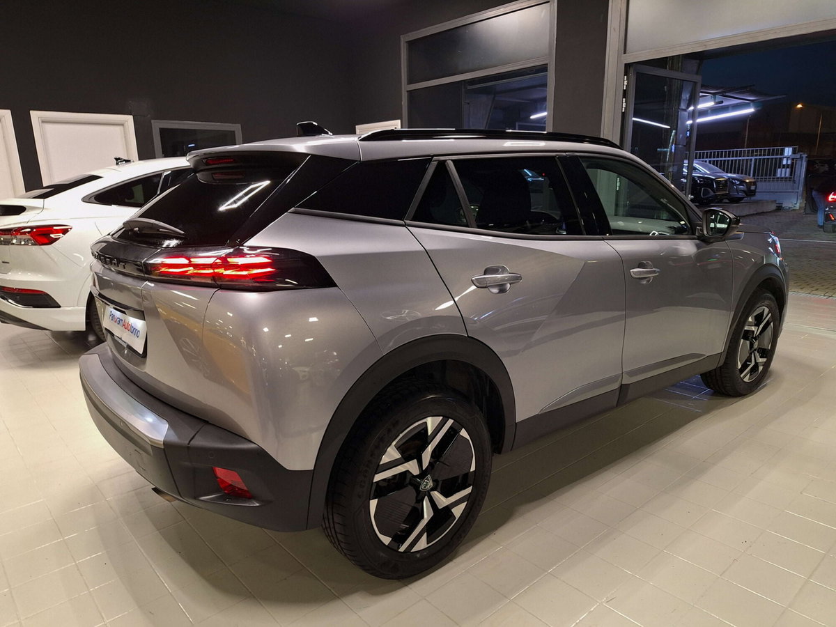 Peugeot 2008 PureTech 100 S&S Allure (6)