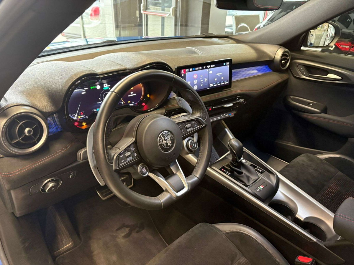 Alfa Romeo Tonale 1.5 hybrid Veloce 160cv tct7 (15)