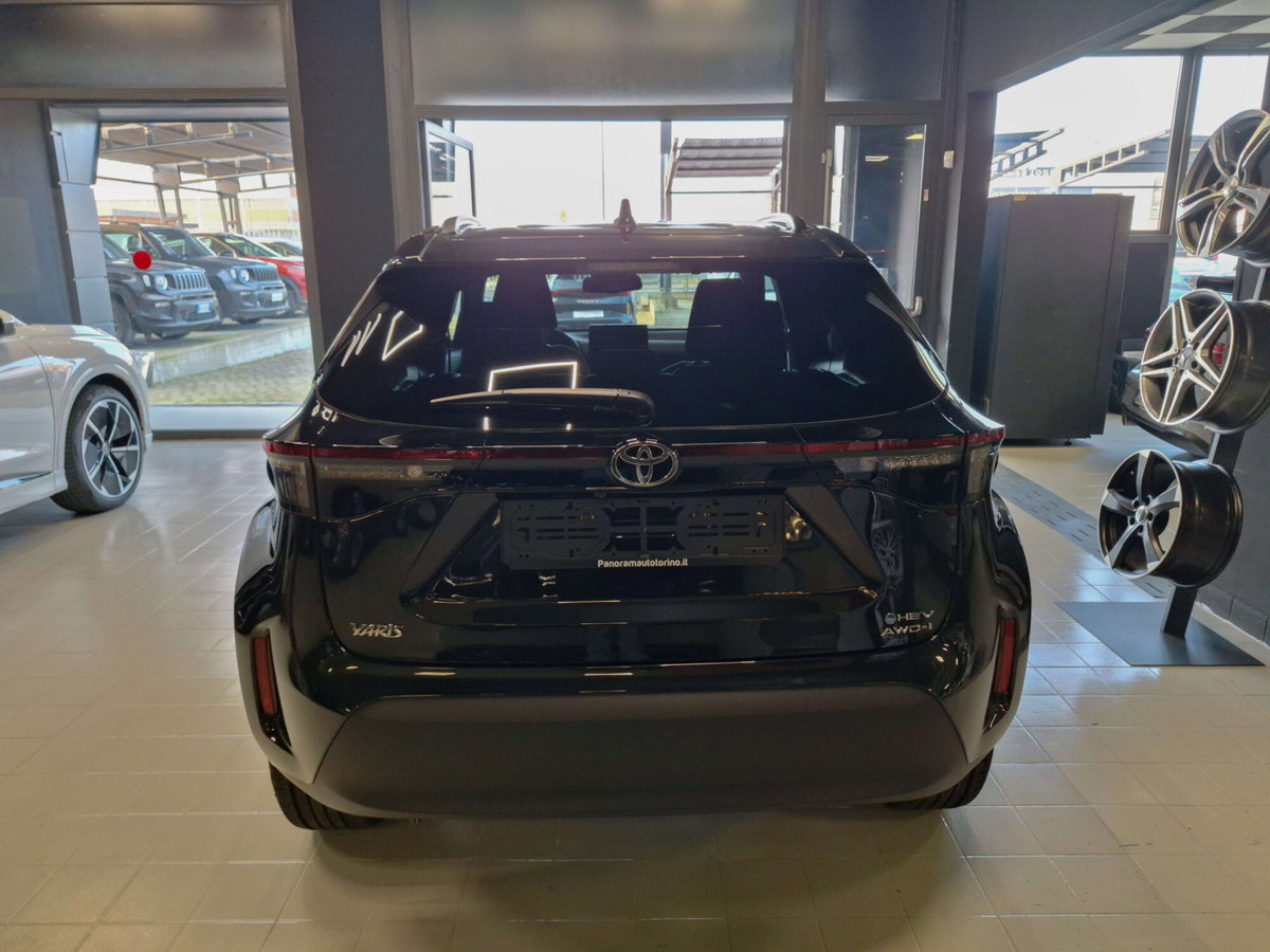 Toyota Yaris Cross 1.5h GR Sport Black Sky fwd 116cv e-cvt (4)