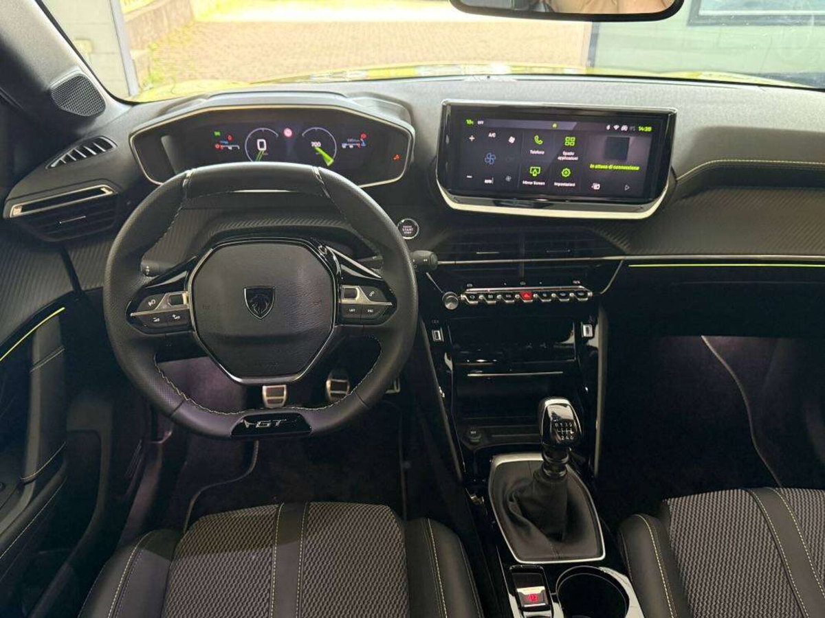 Peugeot 208 PureTech 100 Stop&Start 5 porte GT (11)