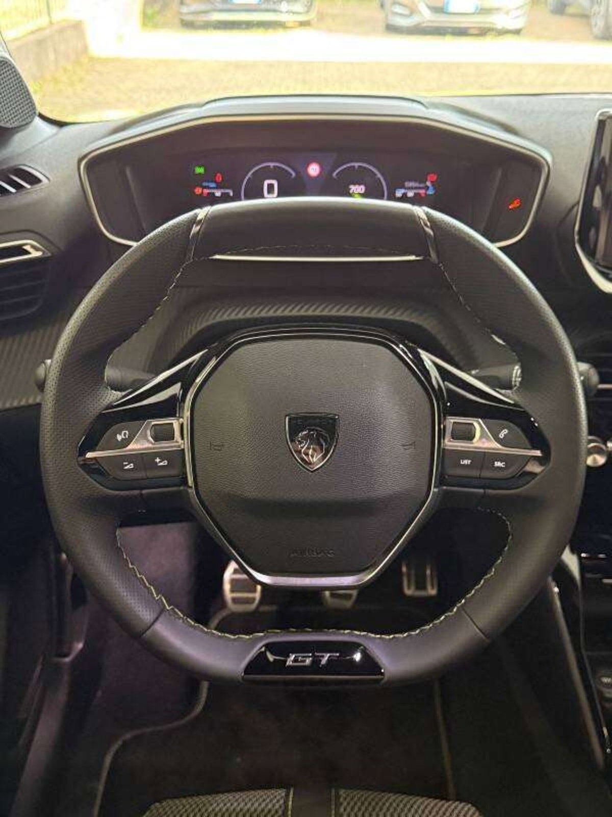 Peugeot 208 PureTech 100 Stop&Start 5 porte GT (18)
