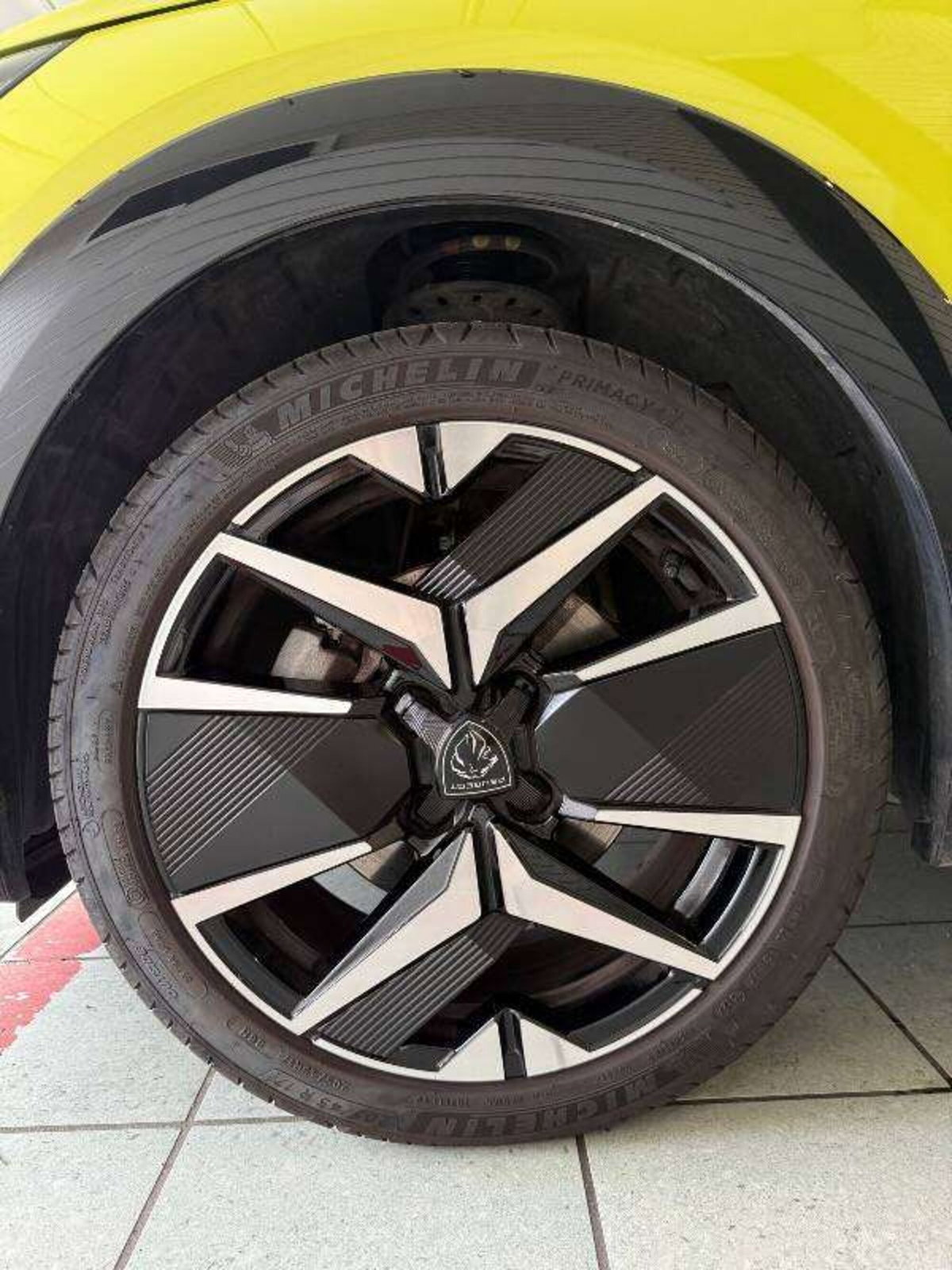 Peugeot 208 PureTech 100 Stop&Start 5 porte GT (6)