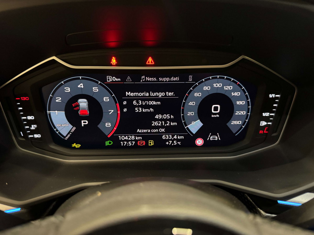 Audi A1 Sportback 30 1.0 tfsi Identity Black 116cv s-tronic (15)