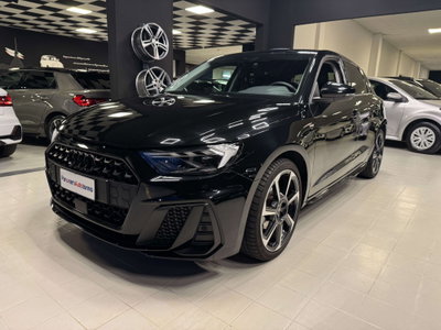 Audi A1 Sportback 30 1.0 tfsi Identity Black 116cv s-tronic (3)