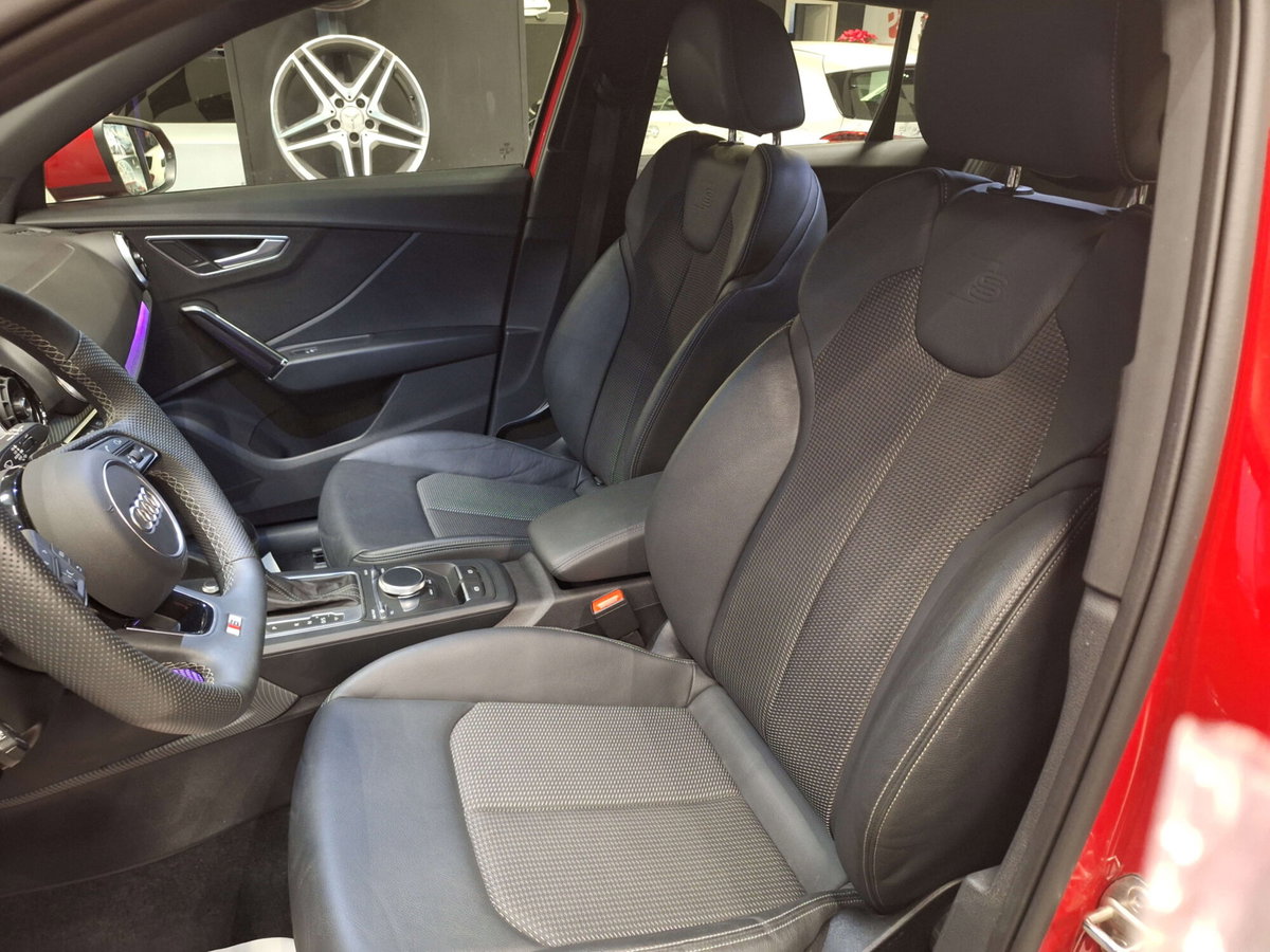 Audi Q2 35 2.0 tdi S line edition s-tronic (11)