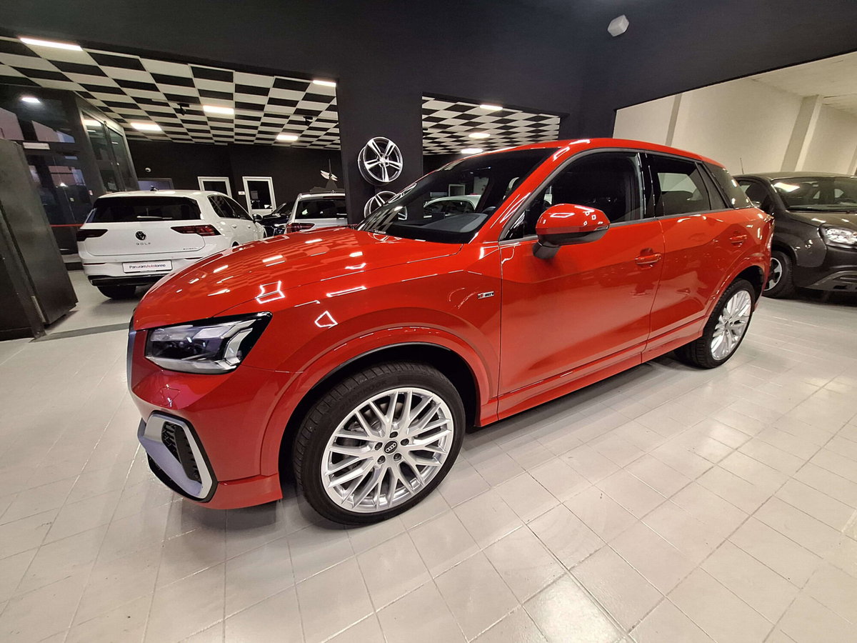 Audi Q2 35 2.0 tdi S line edition s-tronic (3)