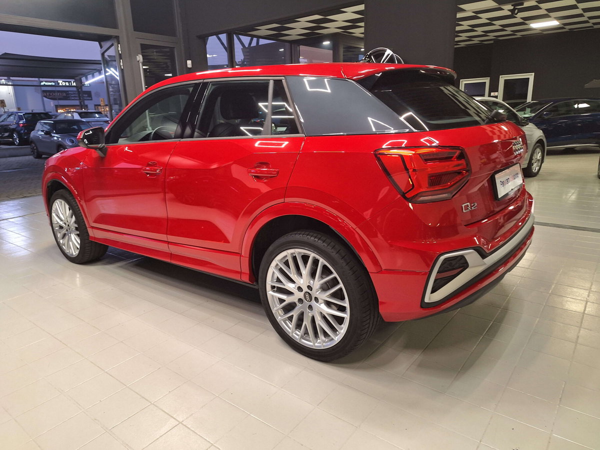 Audi Q2 35 2.0 tdi S line edition s-tronic (5)