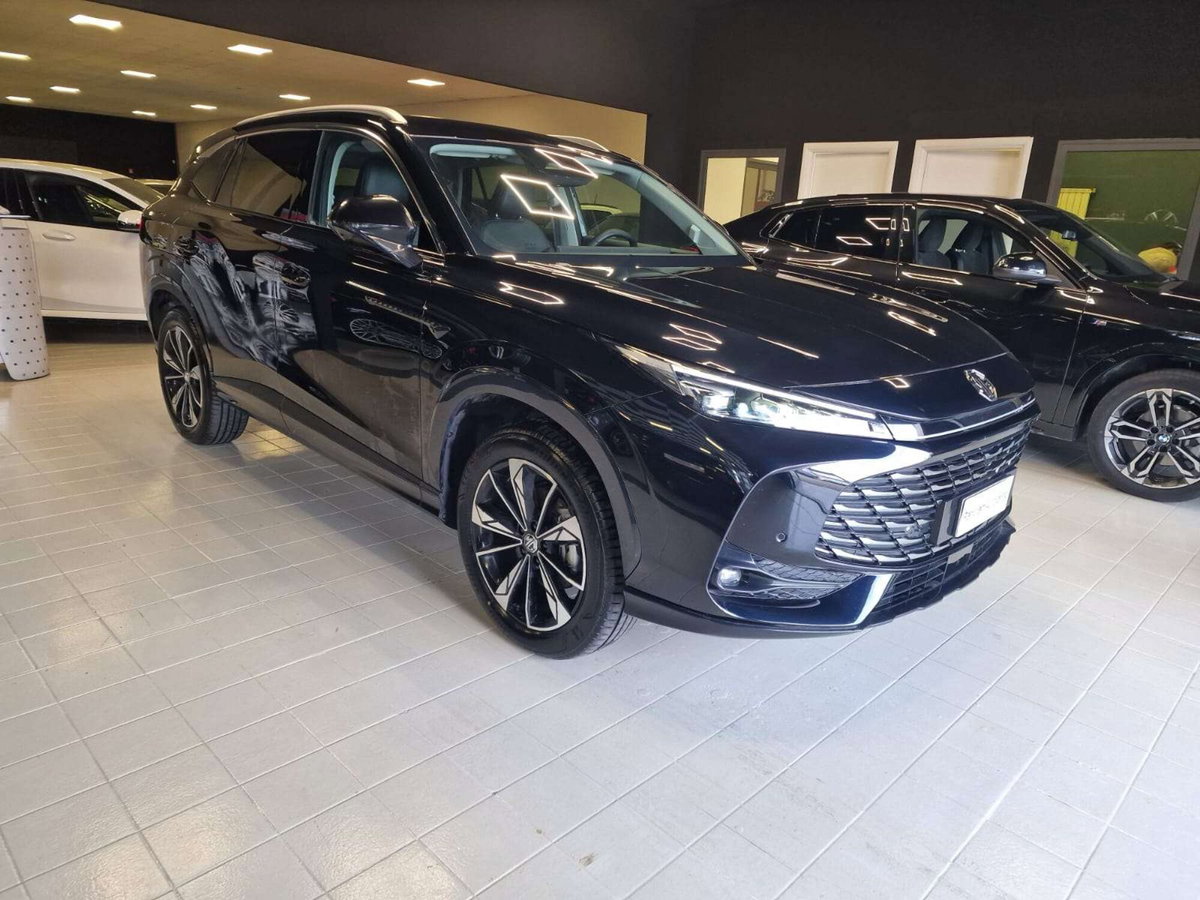 Mg HS 1.5 Luxury auto (2)