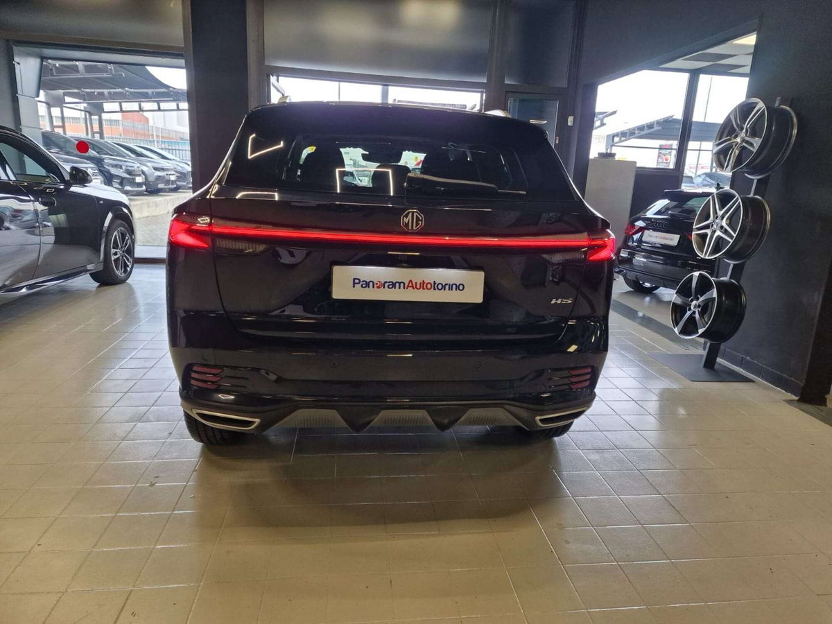Mg HS 1.5 Luxury auto (8)