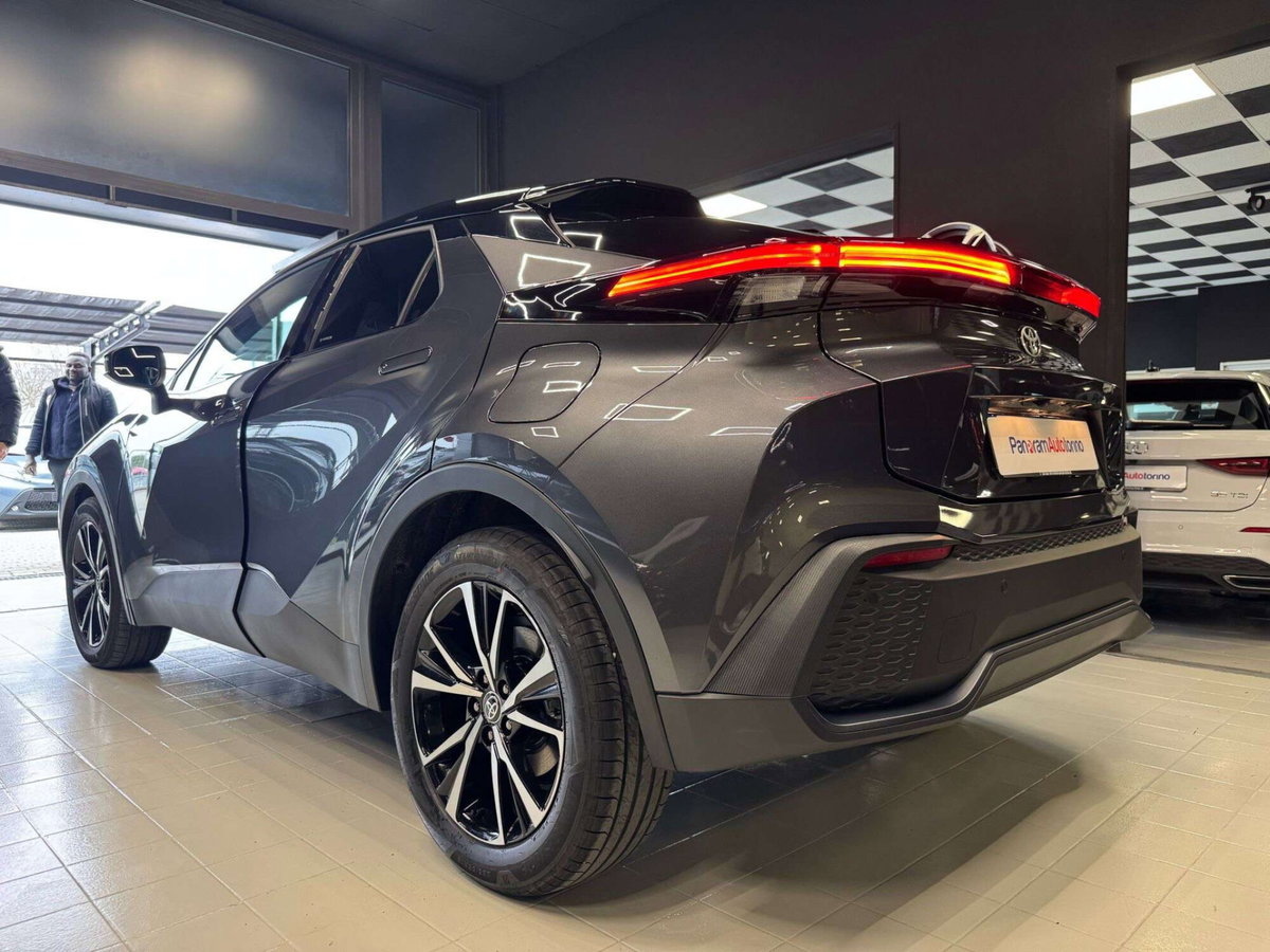 Toyota Toyota C-HR 1.8 hv Lounge fwd e-cvt (3)