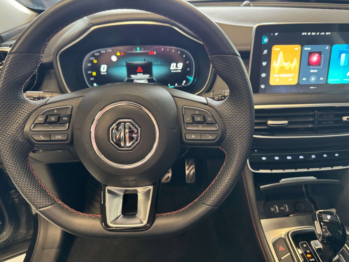 Mg HS 1.5 t-gdi Luxury auto (11)