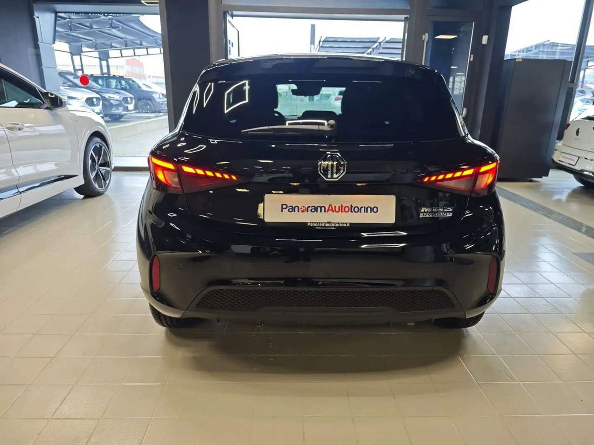 Mg MG3 1.5 hybrid+ Luxury auto (5)