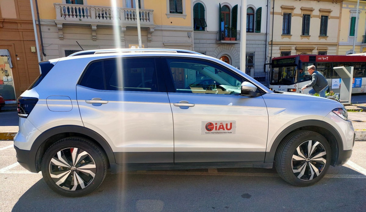 Volkswagen T-Cross 1.0 TSI 110 CV DSG Advanced (9)