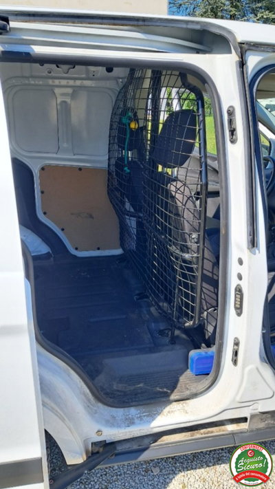 Ford Transit Courier 1.0 EcoBoost 100CV  Trend (8)