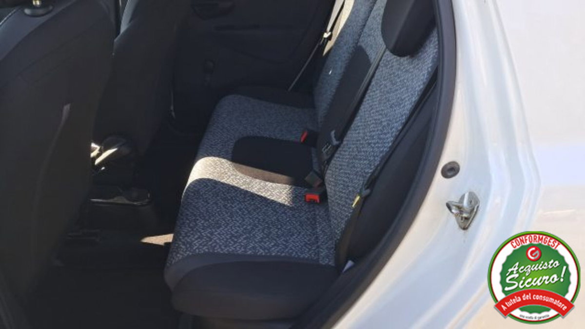 Lancia Ypsilon 1.0 FireFly 5 porte S&S Hybrid Ecochic Silver (10)