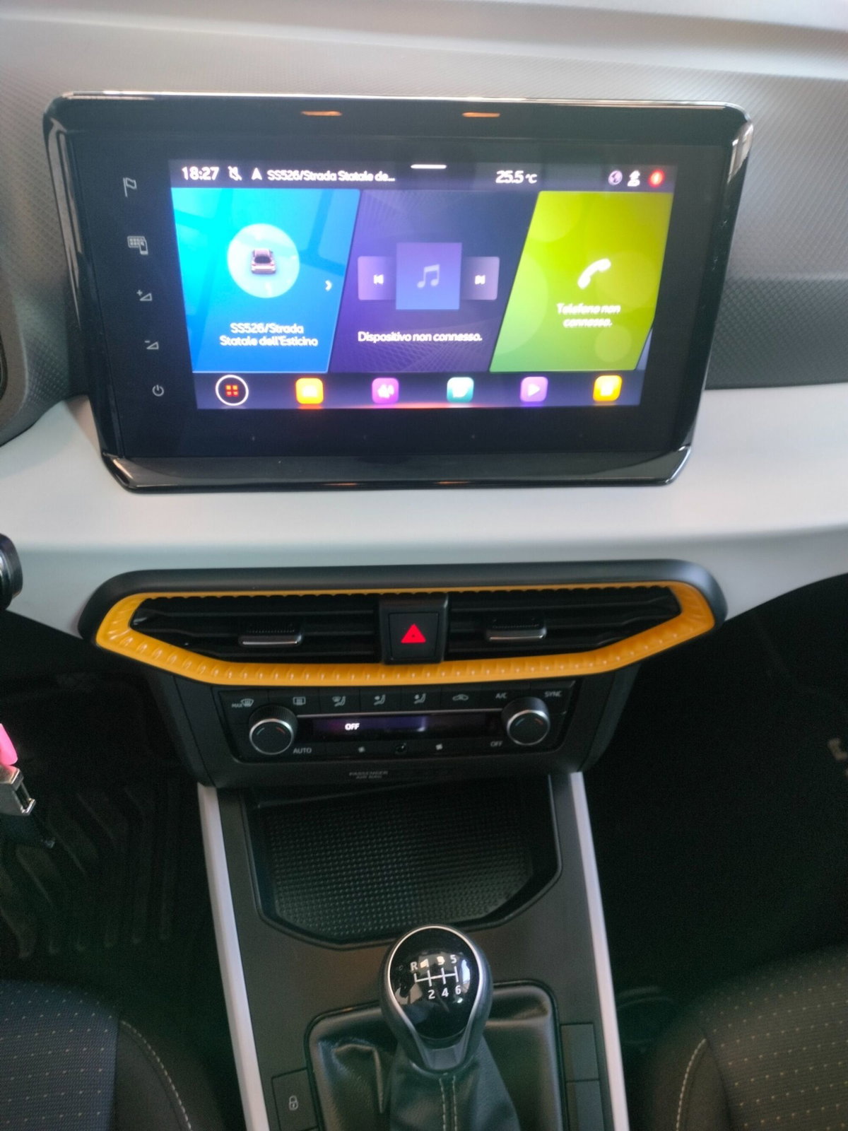 SEAT Arona 1.0 TGI XPERIENCE (8)