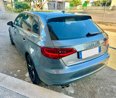 Audi A3 Sportback 2.0 TDI S tronic Ambition (6)