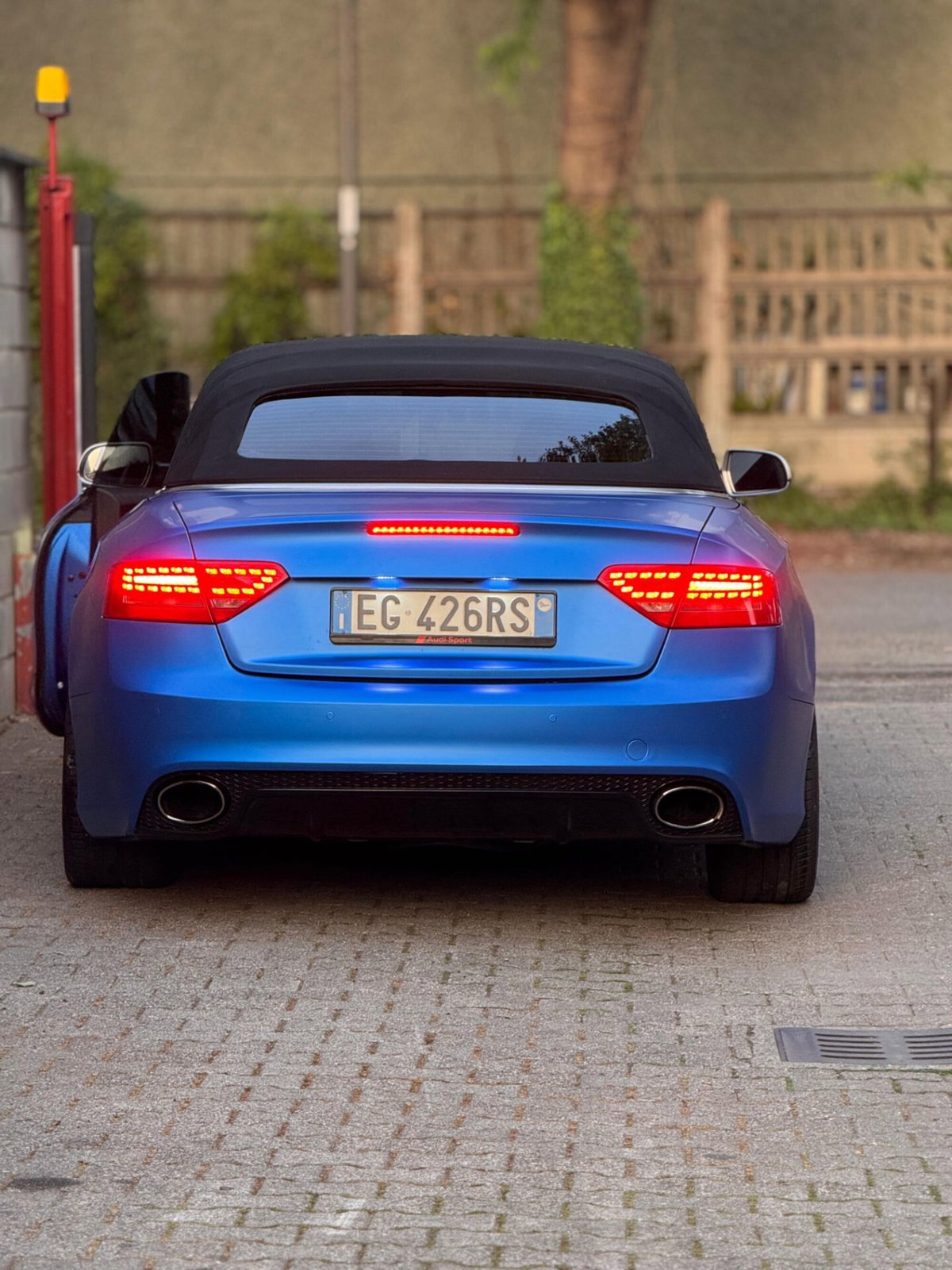Audi A5 Cabrio 3.0 TFSI 272 CV quattro S tronic (4)