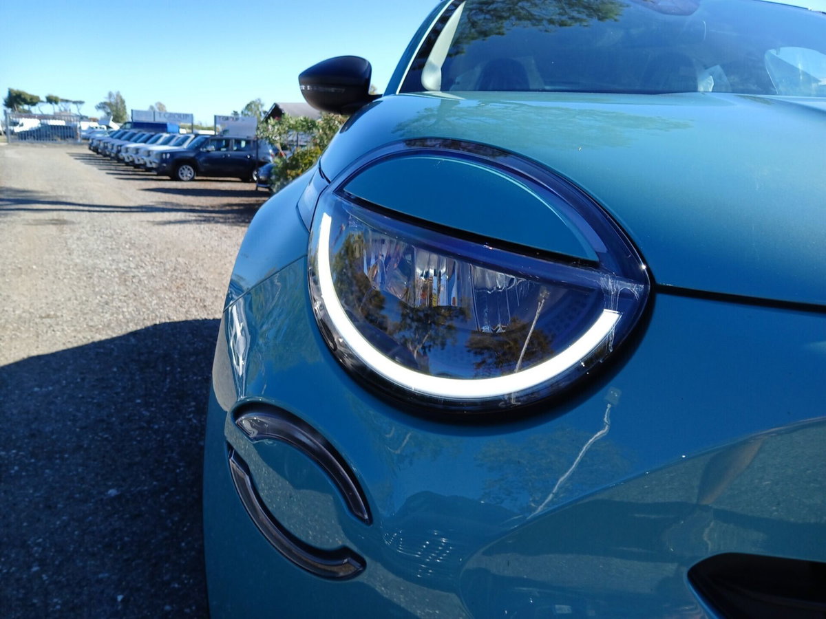 Fiat 600 1.2 Business 100cv (8)