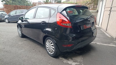 Ford Fiesta 1.4 TDCi 70CV 5 porte Titanium (6)