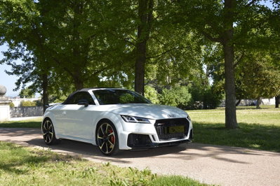 Audi TT RS Roadster 2.5 TFSI quattro S tronic (4)