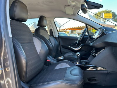 Peugeot 2008 120 S&S Allure (12)