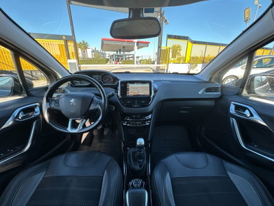 Peugeot 2008 120 S&S Allure (14)