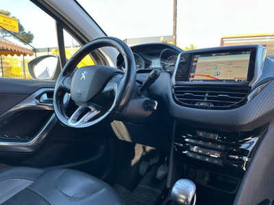 Peugeot 2008 120 S&S Allure (15)