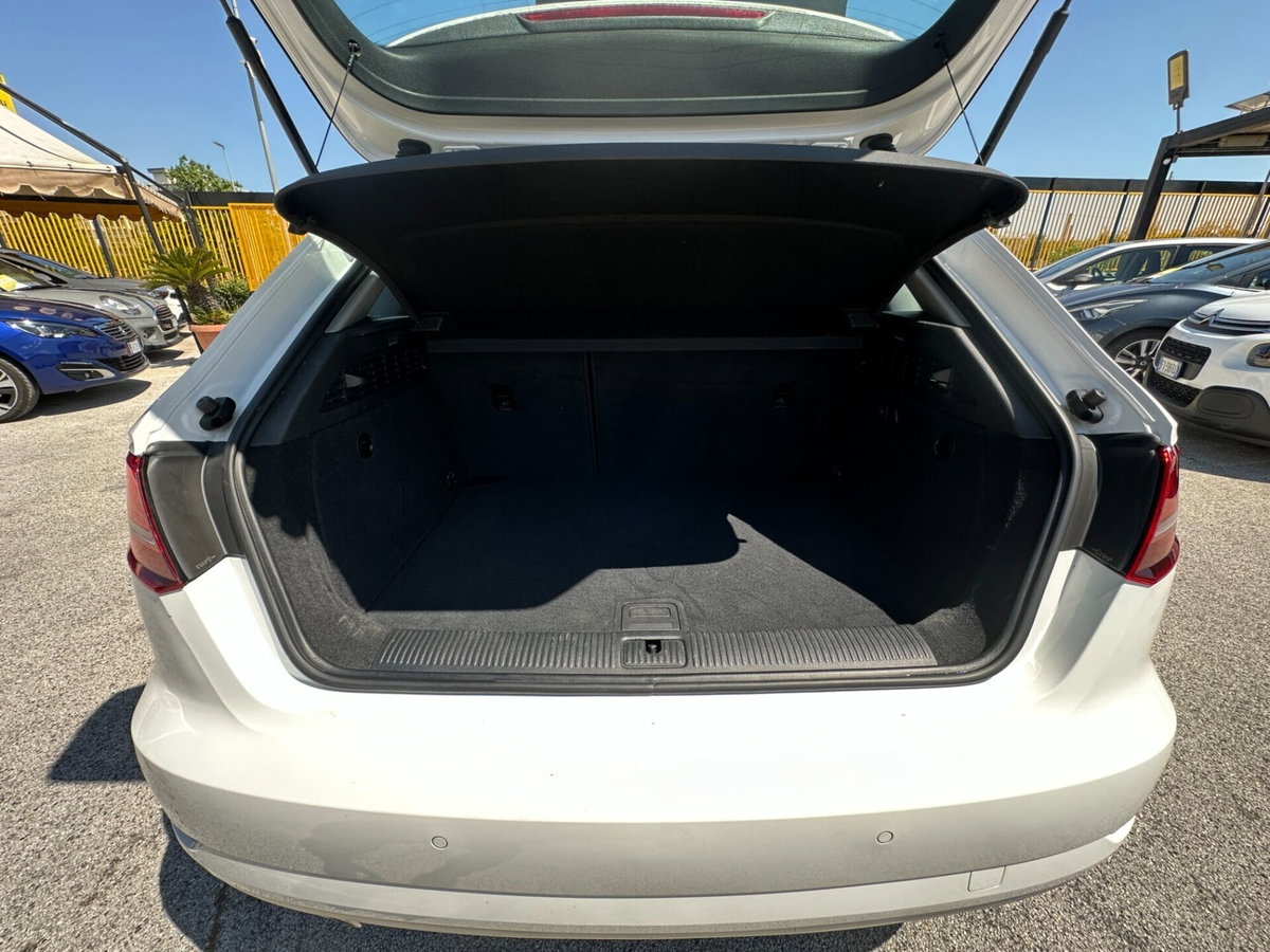 Audi A3 Sportback 1.6 TDI Design (11)