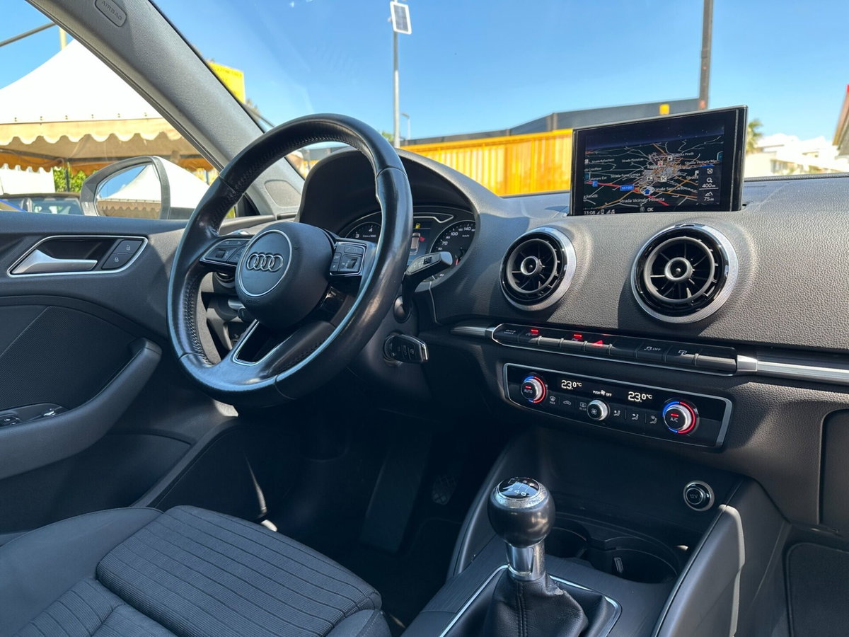 Audi A3 Sportback 1.6 TDI Design (18)