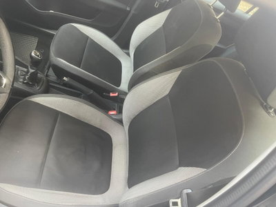 Skoda Fabia Station Wagon 1.4 TDI 75 CV Wagon Ambition (14)