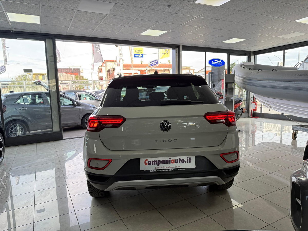 Volkswagen T-Roc 2.0 tdi Life 115cv (4)