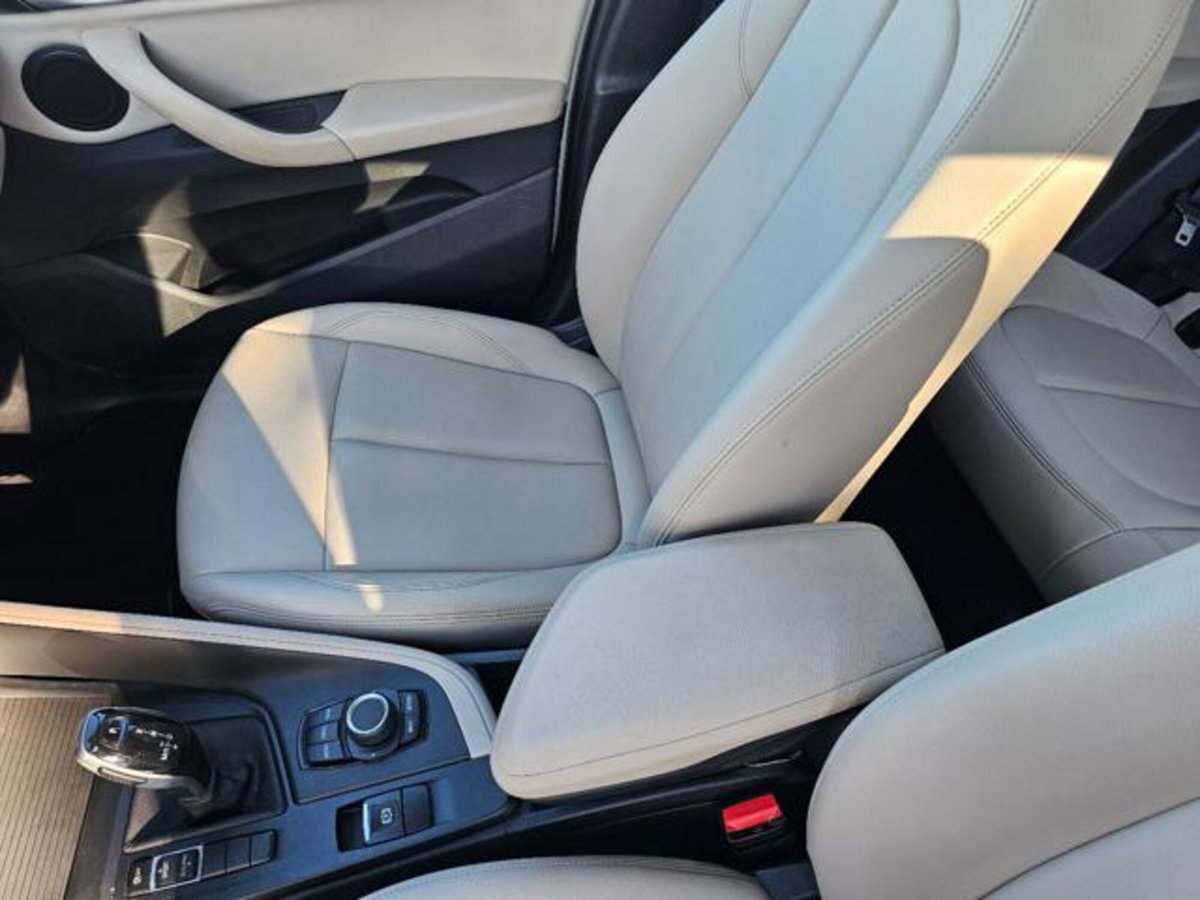 BMW X1 sDrive16d Advantage (10)